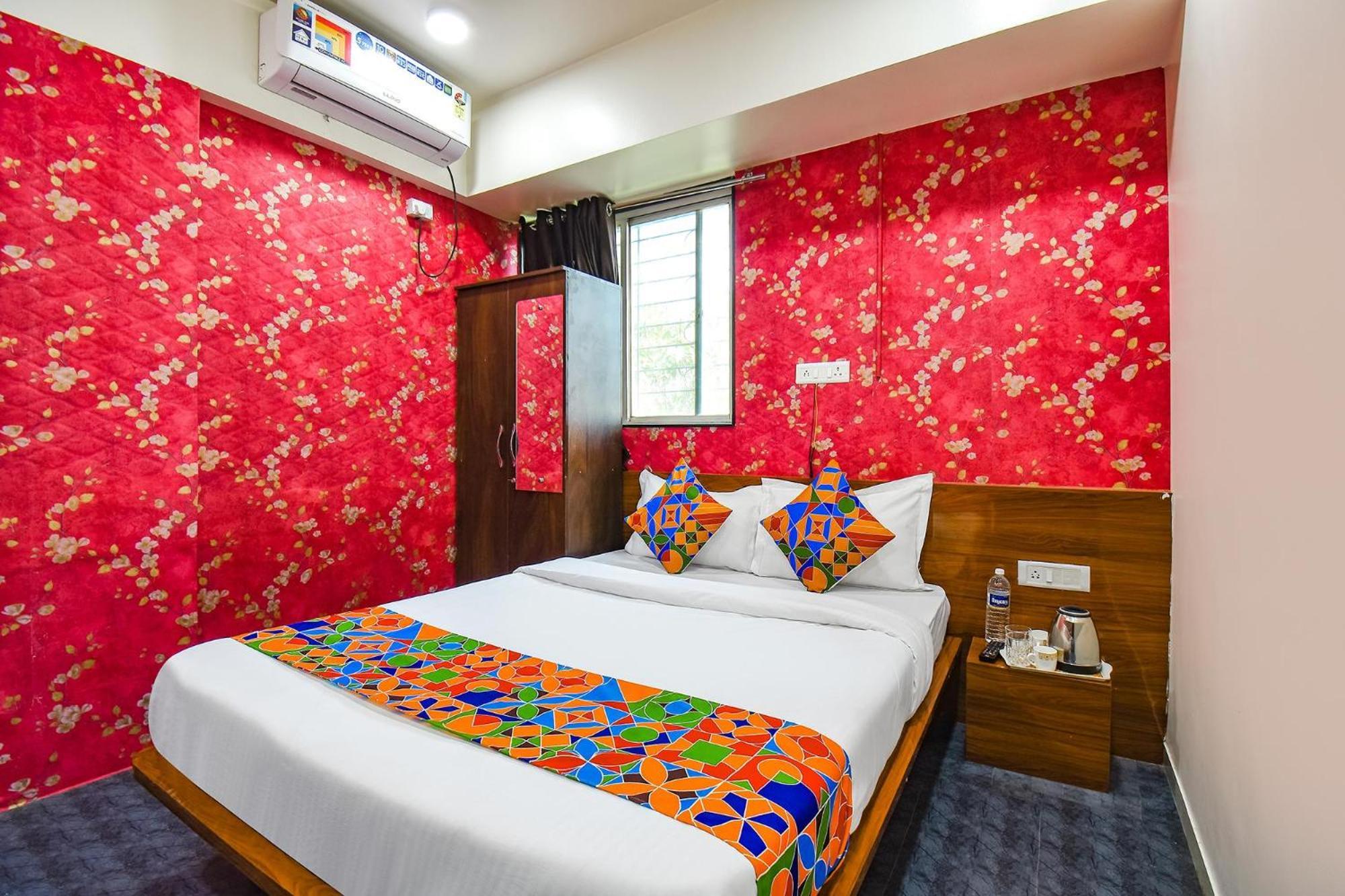 Fabhotel Skylight Studio Rooms - Nr Mcf Camp Pune Luaran gambar