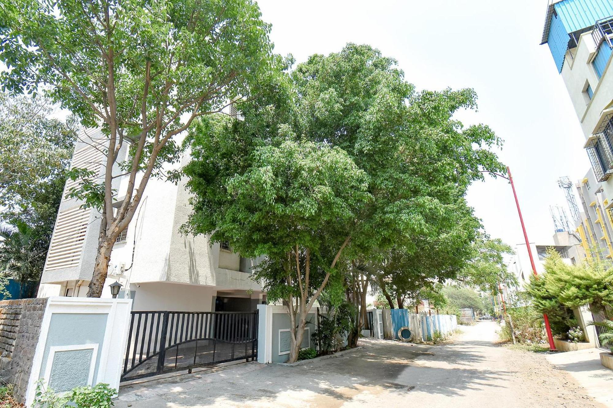 Fabhotel Skylight Studio Rooms - Nr Mcf Camp Pune Luaran gambar